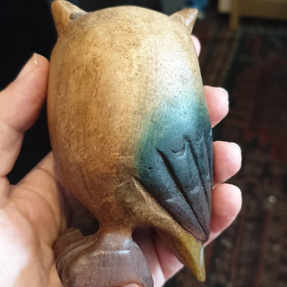 Carved wooden owl decoration 10x6x6cm painted wood carving - Picture 5 of 8